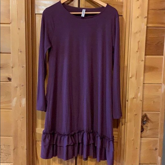 Zenana Outfitters Dresses & Skirts - Zenana Ruffle Hem Dress